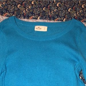 Hollister sweater